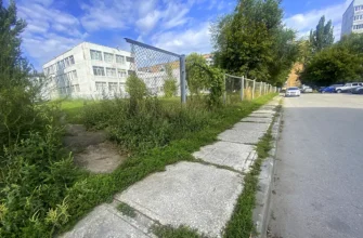 тротуар около школы №9 тольятти