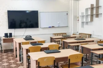 парты в классе