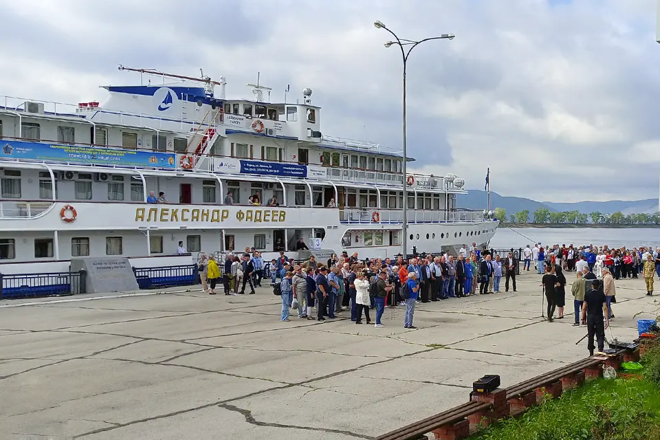 встреча гостей в речном порту