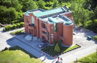 здание шахматно-шашечного клуба