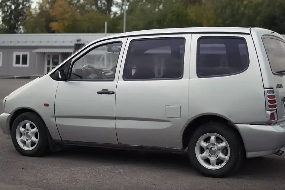 небольшой минивэн автоваз надежда