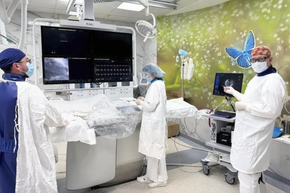 хирурги в ТГКБ 5