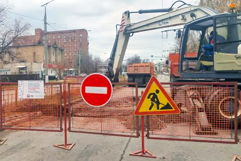 ремонт водопровода на улице Горького
