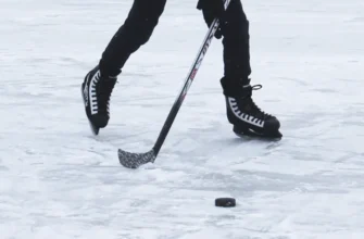 хоккей на катке