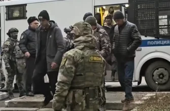 мигрантов привезли в военкомат