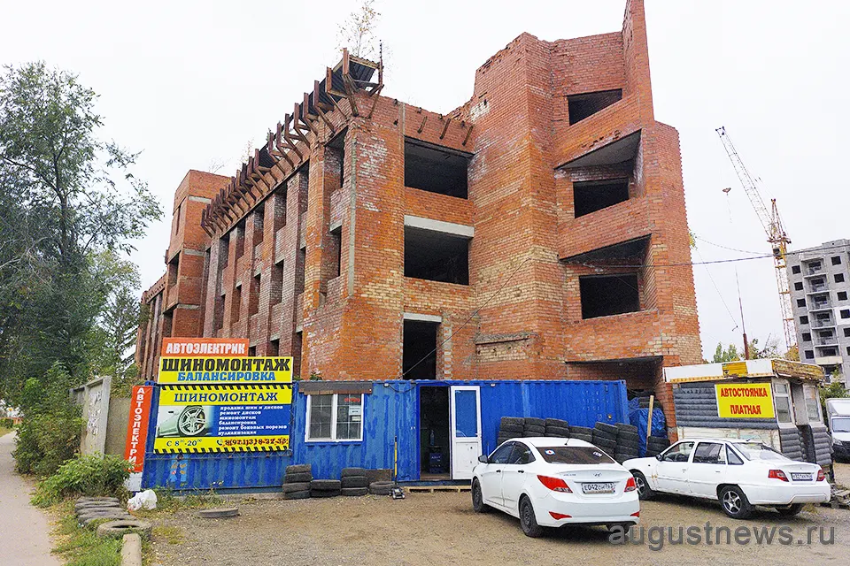 недострой на улице Комсомольской