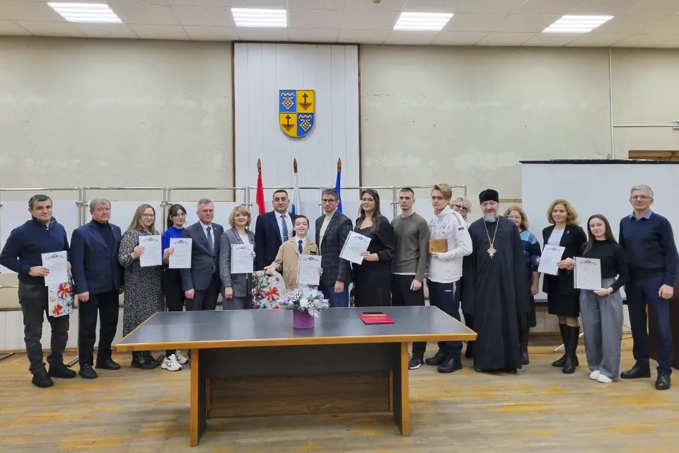 награждение участников акции Народное признание в Автозаводском районе