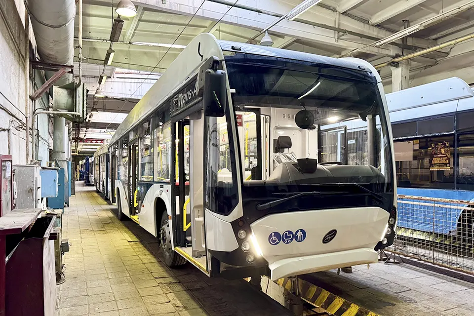 новый троллейбус в ТТУ