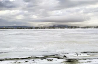 лед на Волге