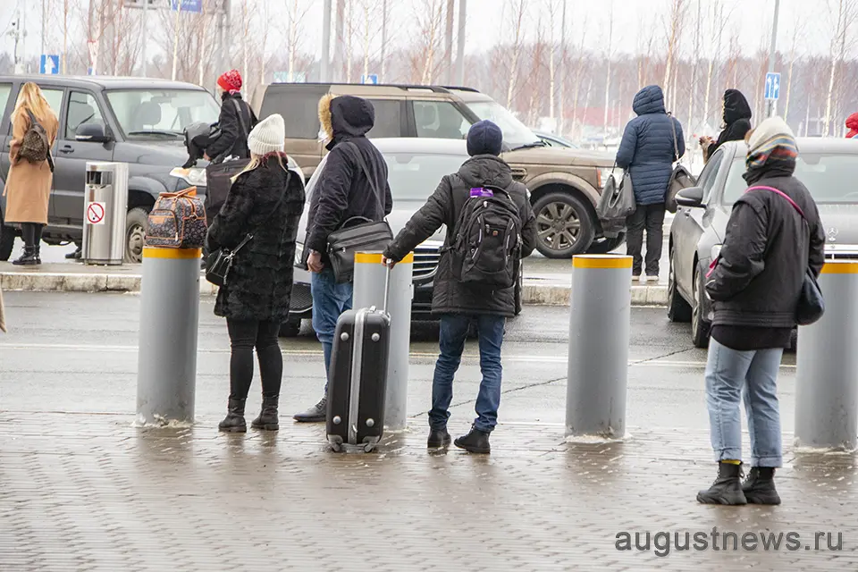 пассажиры прилетели в аэропорт курумоч