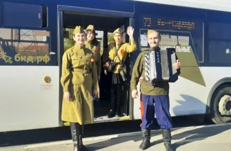 артисты в военной форме