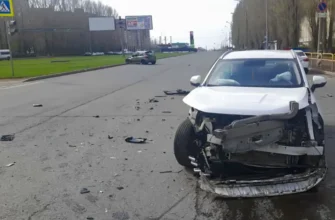 столкнулись автомобили 20 апреля в Тольятти