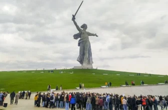 Родина-Мать на Мамаевом кургане