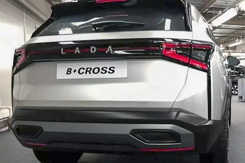 новый автомобиль лада 2026 + cross