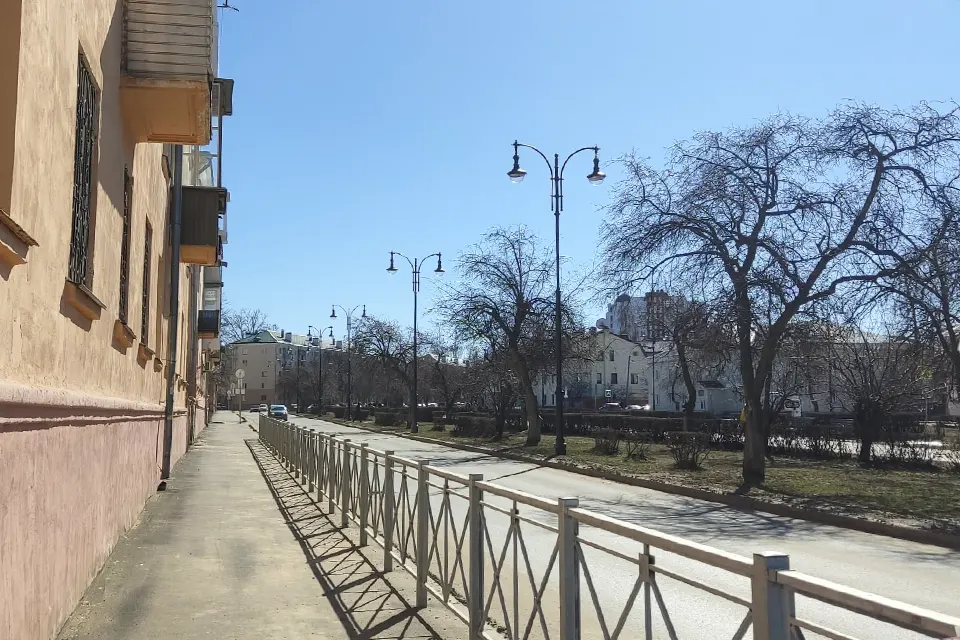 улица Жилина весной