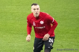 Артем Дзюба играет за тольяттинский Акрон
