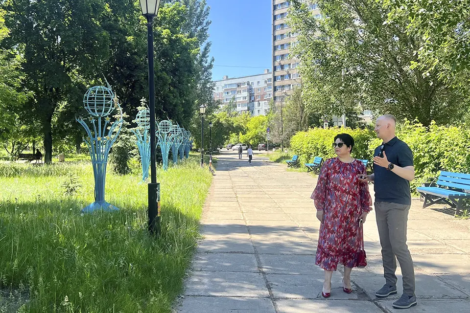 аллея на бульваре Космонавтов