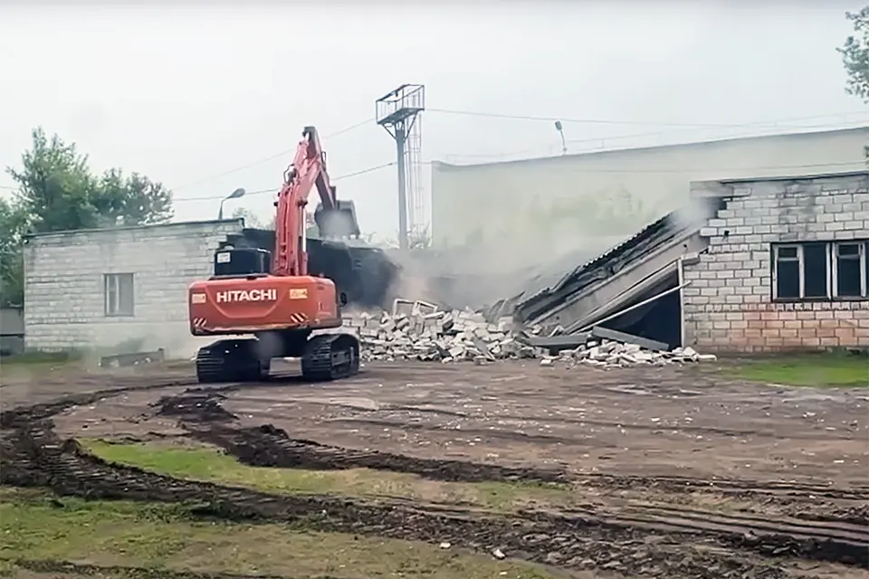 снос незаконного здания