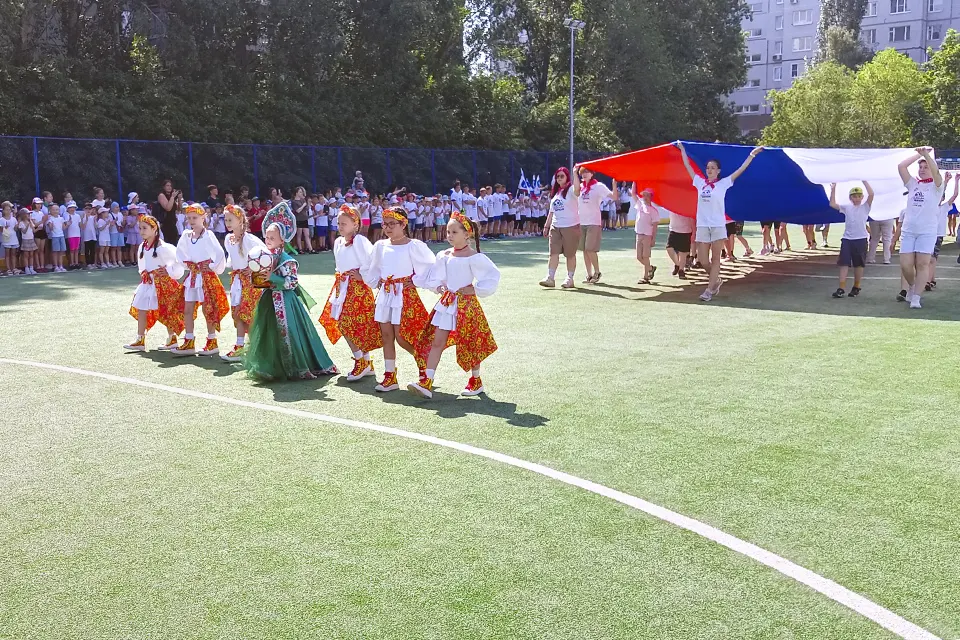 открытие турнира по футболу