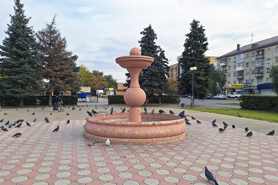 фонтан на улице Горького
