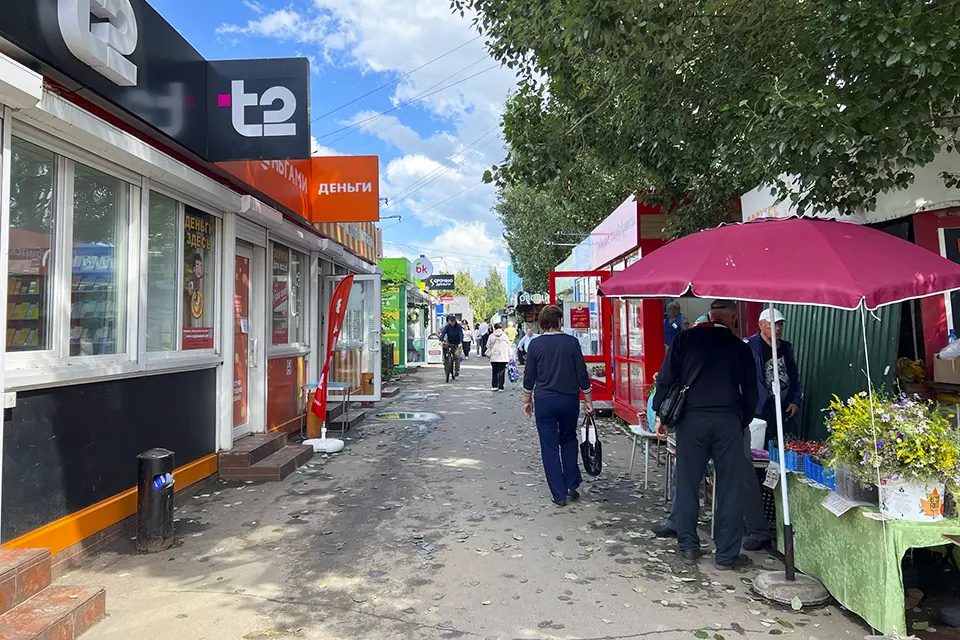 торговые павильоны на улице Дзержинского