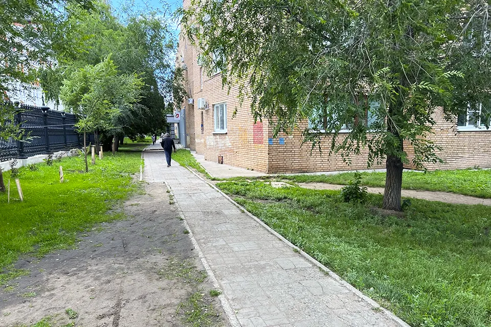 тротуарная дорожка к МФЦ
