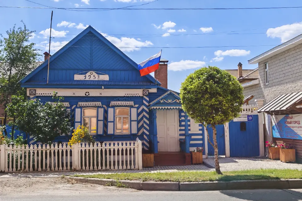 здание музея Наследие