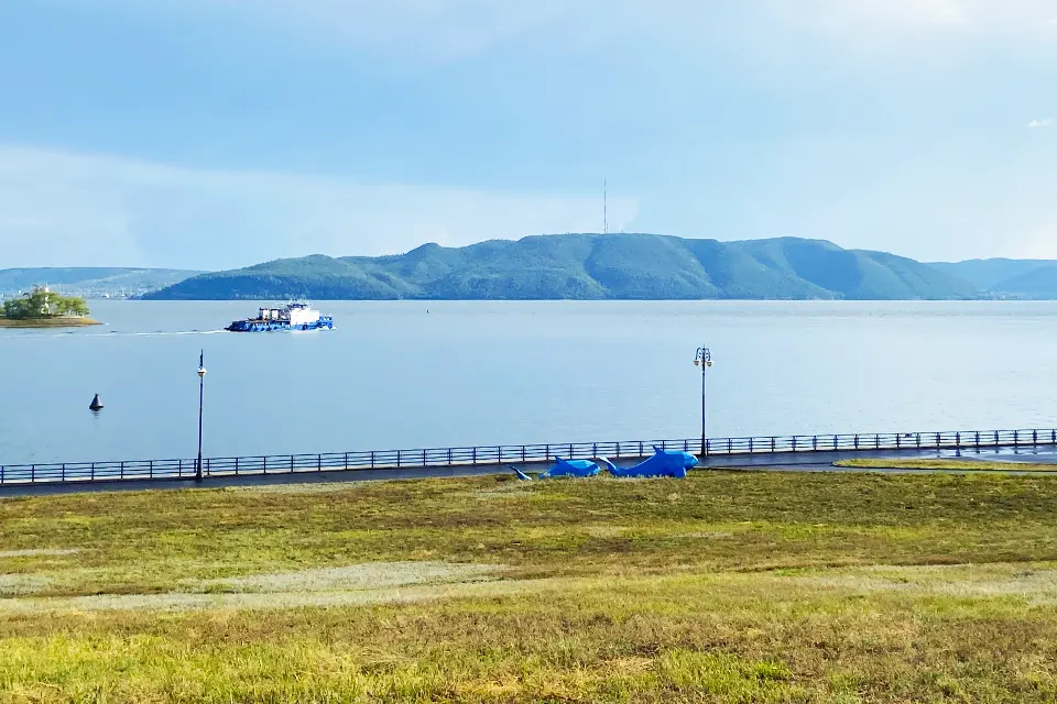 вид на набережной Комсомольского района