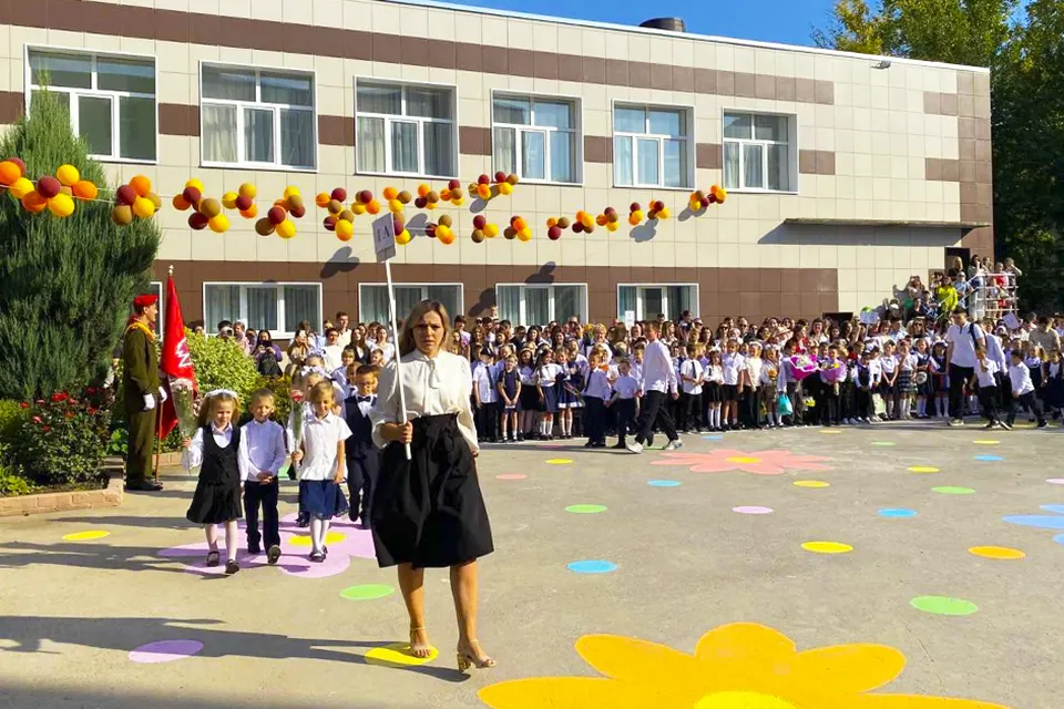 первоклассники 1 сентября в школе