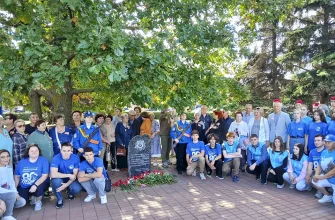 открытие памятного знака после реставрации