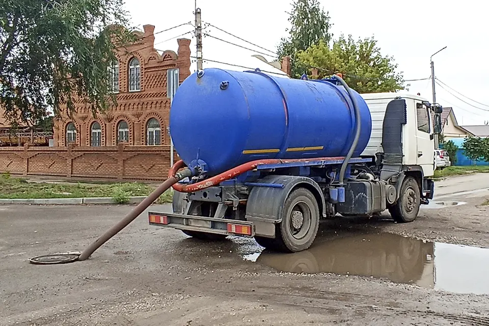 незаконный слив ЖБО