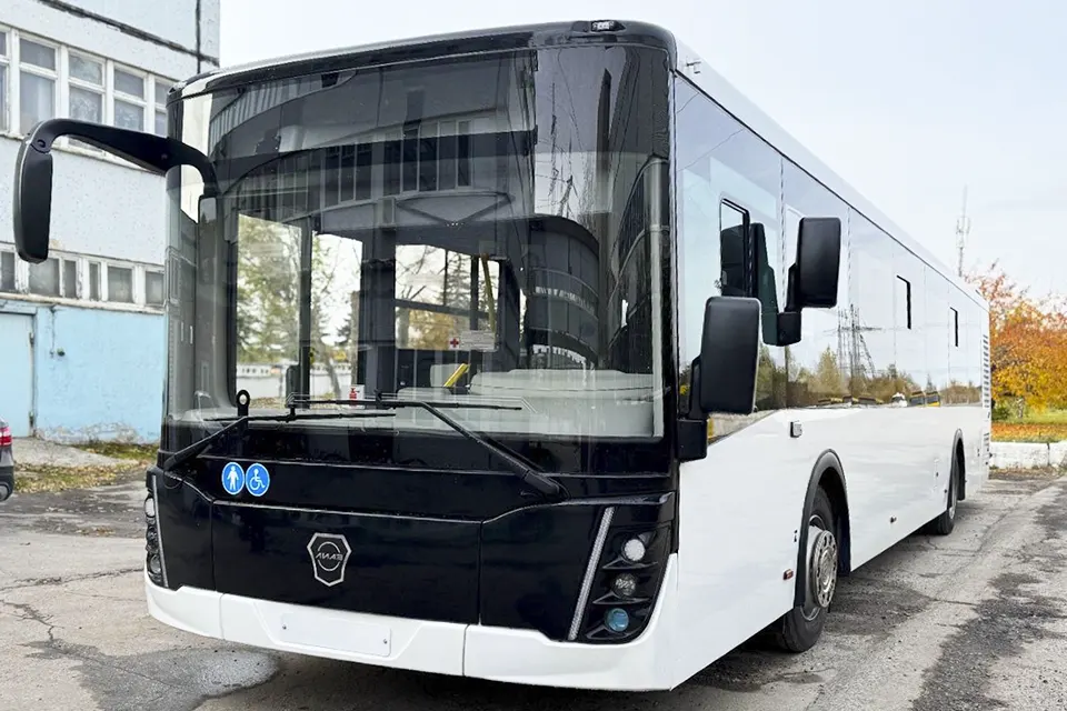 новый автобус ЛиАЗ