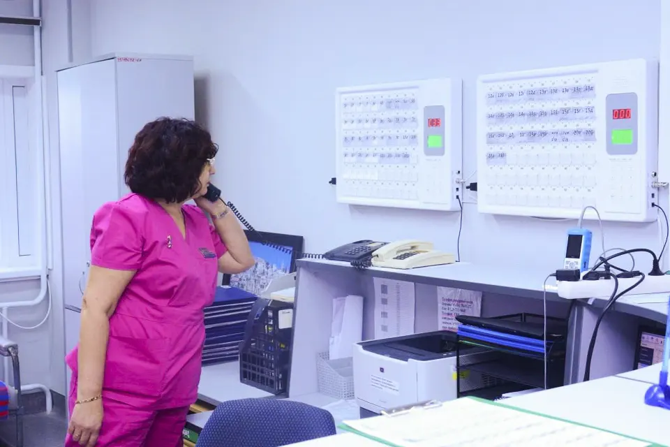 больница 5 врач неврологическое отделение пост вызов медработник1 вызов медработника