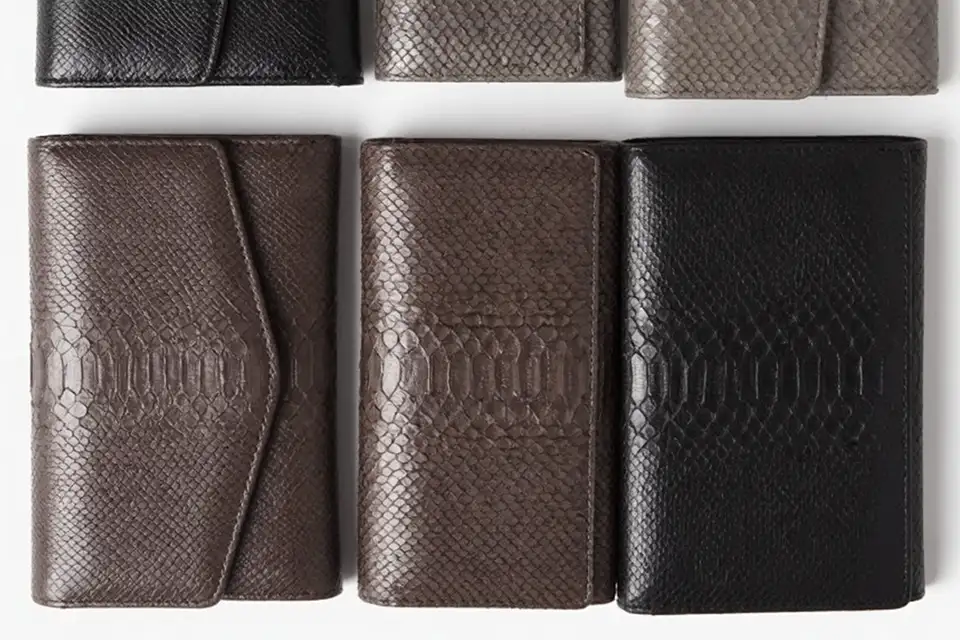 кошелек из змеиной кожи