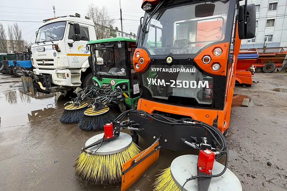 подметально-уборочная машина
