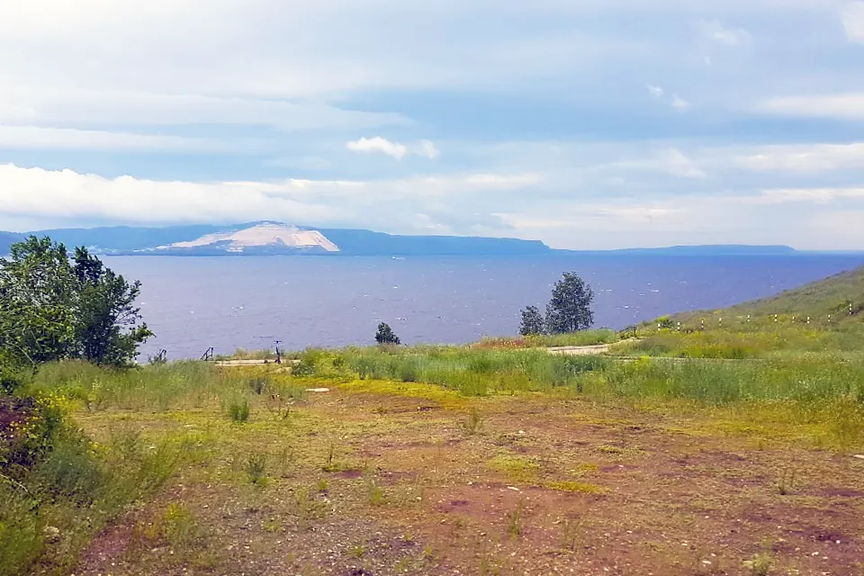 вид на Волгу