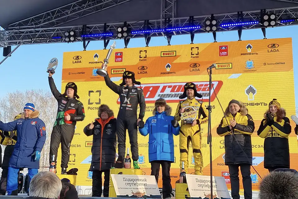 награждение победителей гонки чемпионов в сосновке