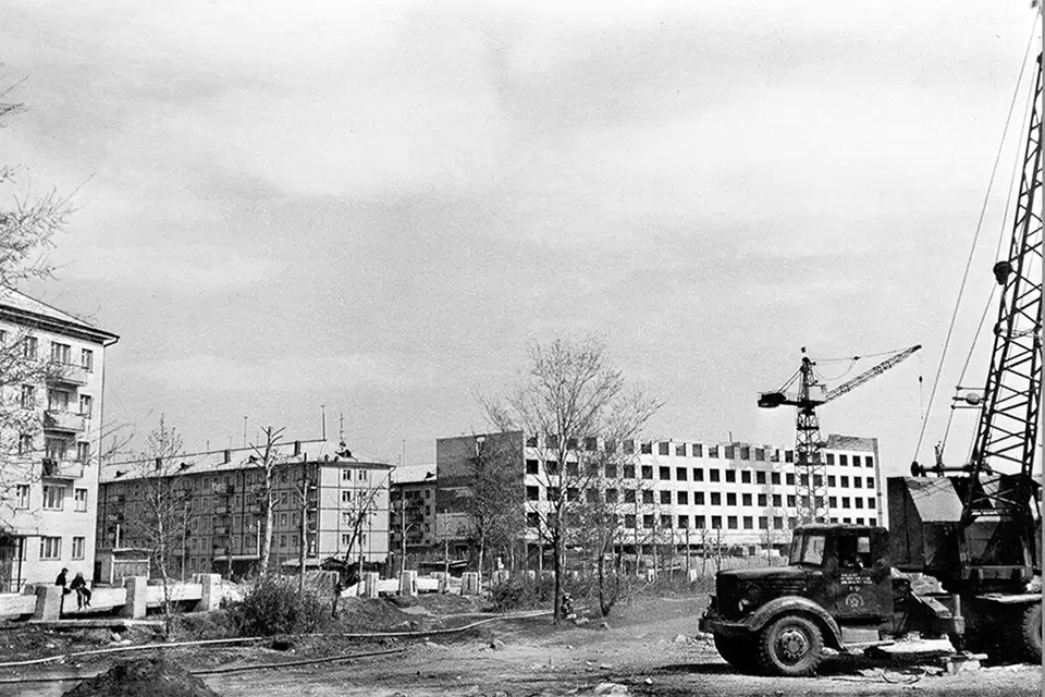 центральный парк гостиница волга старое фото благоустройство центрального парка