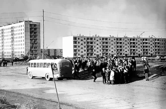 остановка автобуса в 1 квартале Тольятти