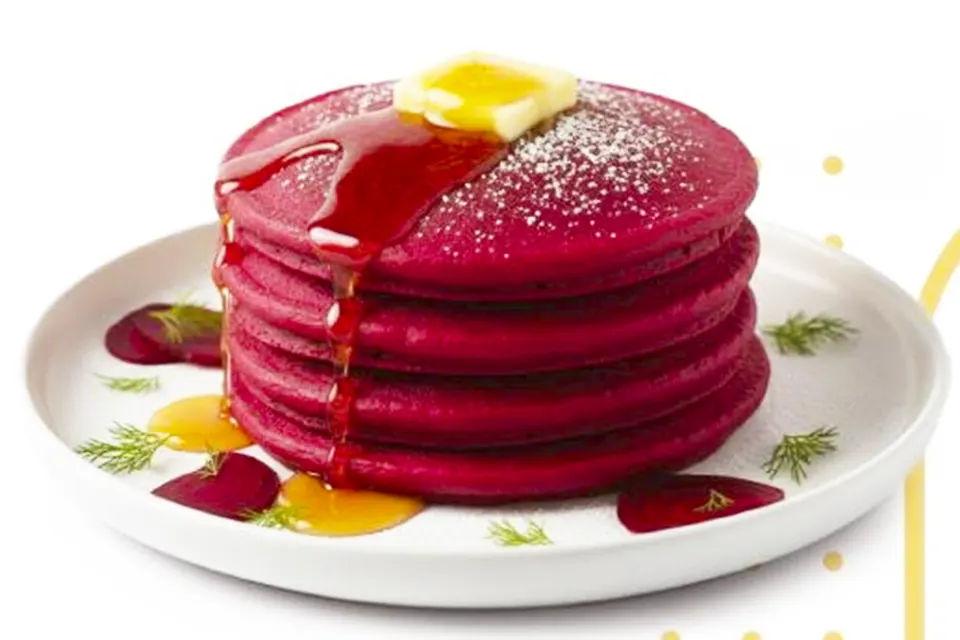 блин розовый свекла розовые блинчики