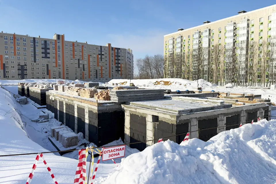 строительство детсада в микрорайоне Калина