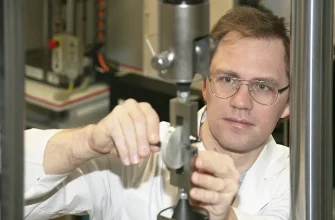 кандидат физико-математических наук, начальник лаборатории испытаний на усталость и трещиностойкость