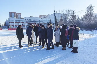 комиссия на Центральной площади