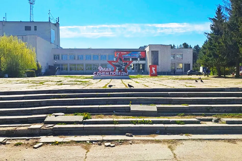 площадь Денисова в Поволжском