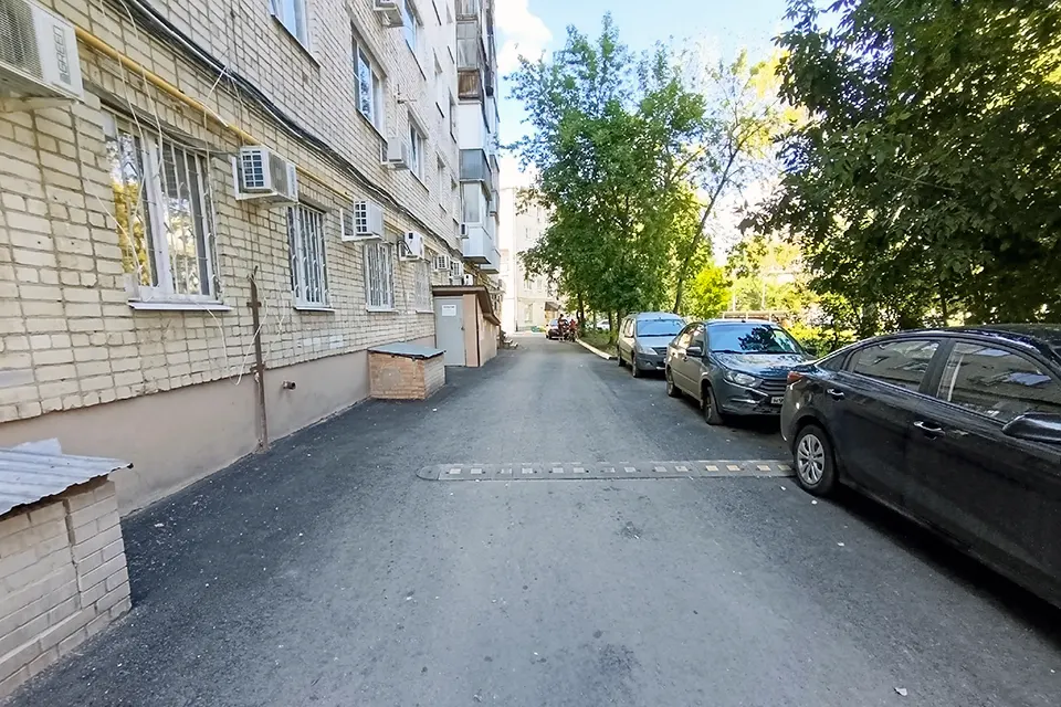 внутриквартальная дорога на улице Победы 72