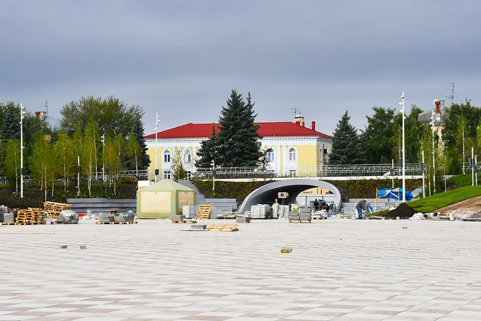 тоннель на Центральной площади